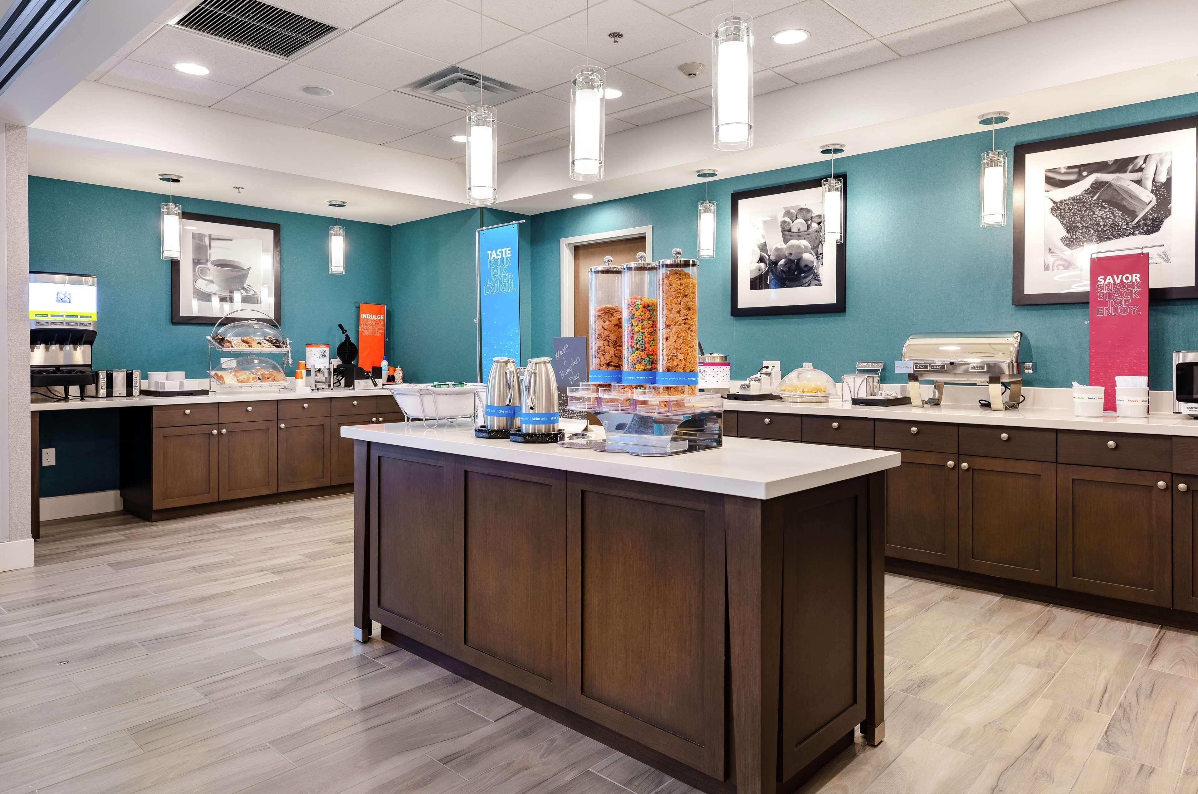 Hampton Inn Acworth Exterior photo